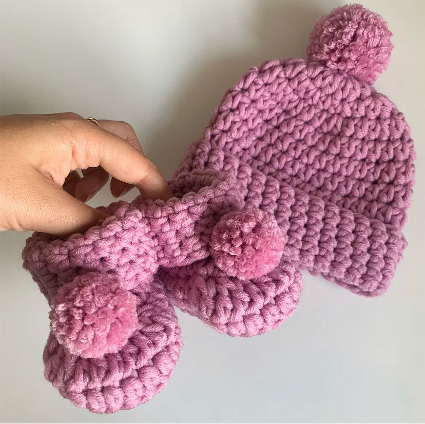 Hat & Bootie Set - Bubblegum (Pom-Pom OR Bear)