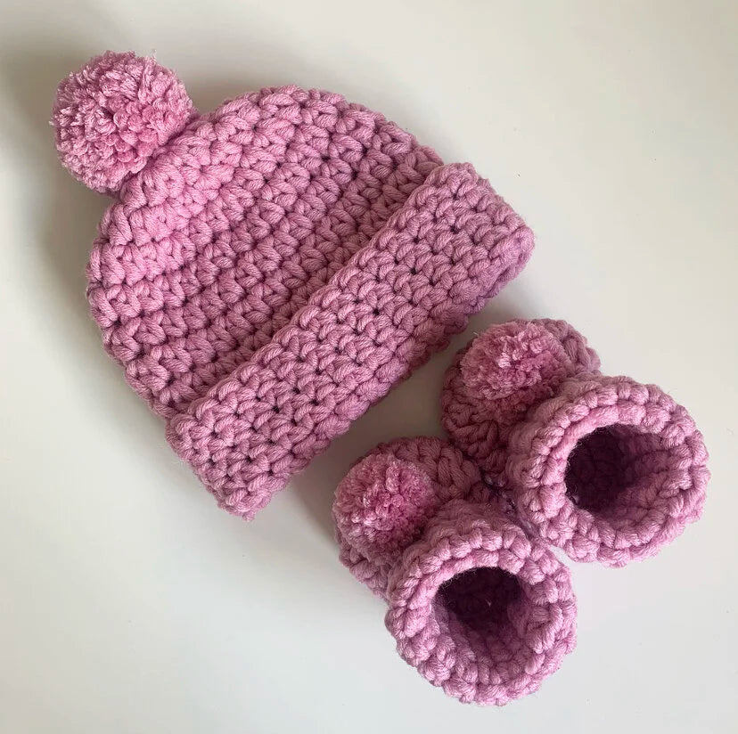Hat & Bootie Set - Bubblegum (Pom-Pom OR Bear)