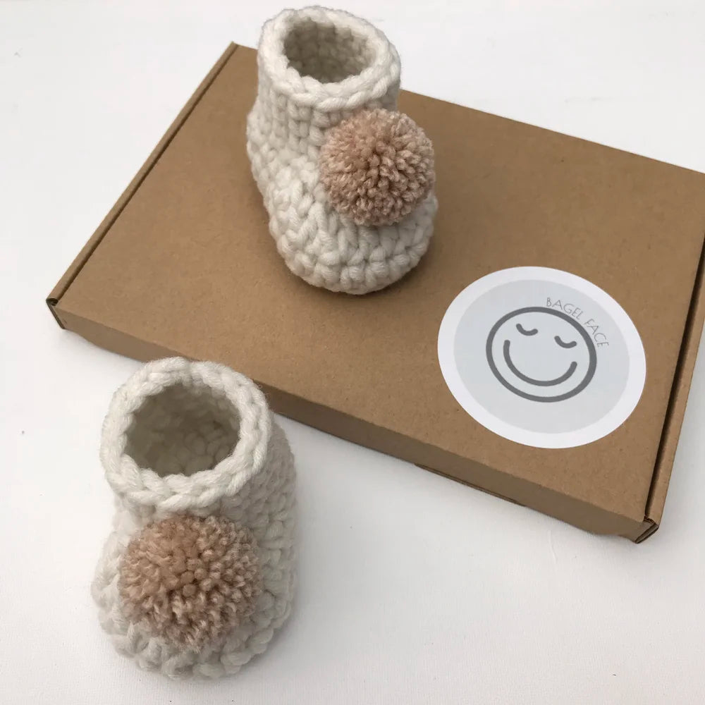 Pom Pom Baby Booties (Cream & Oatmeal)