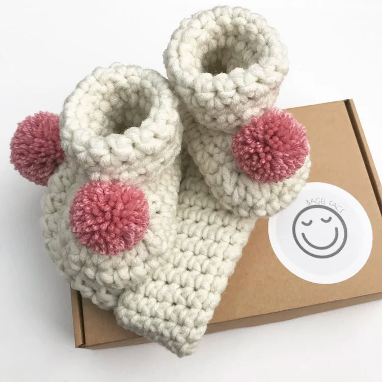 Pom Pom Hat & Bootie Set (Cream & Pink)