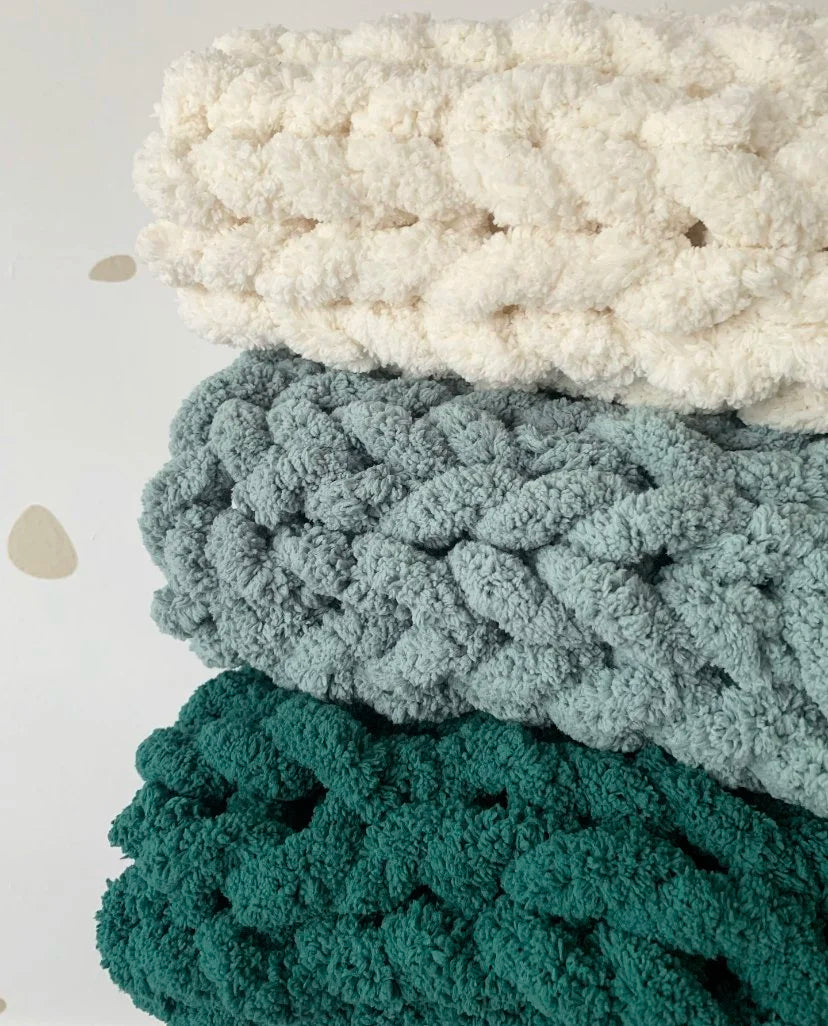 Super Chunky Hand-Knitted Baby Blanket (Emerald)