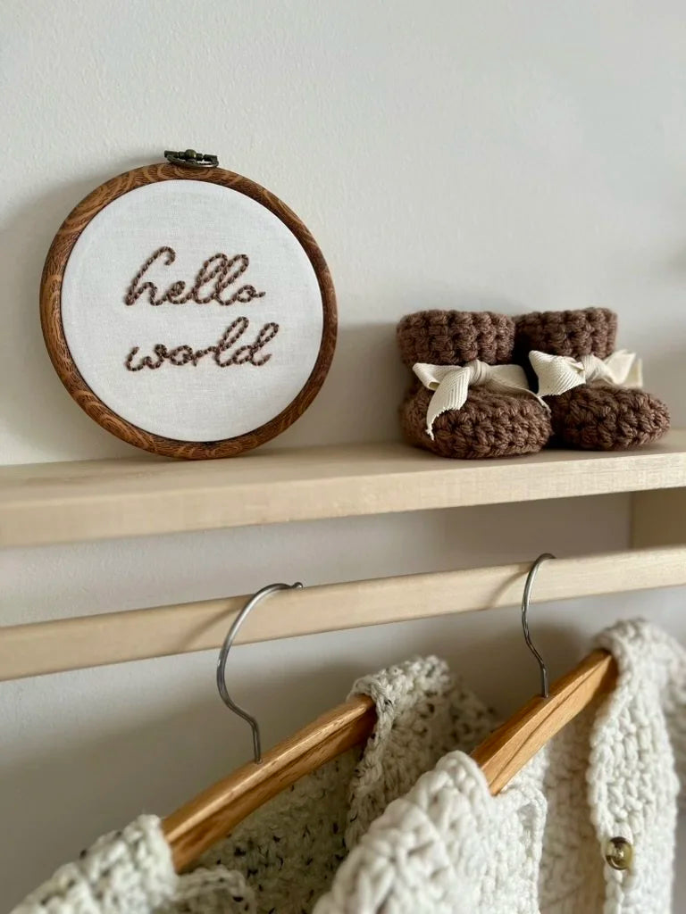'Hello World' Announcement Sign