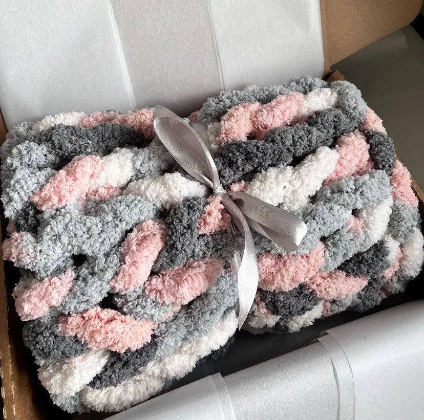 Super Chunky Hand-Knitted Baby Blanket (Ice-Cream)