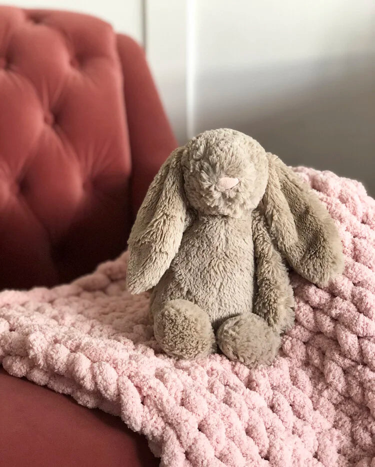 Super Chunky Hand-Knitted Baby Blanket (Marshmallow)