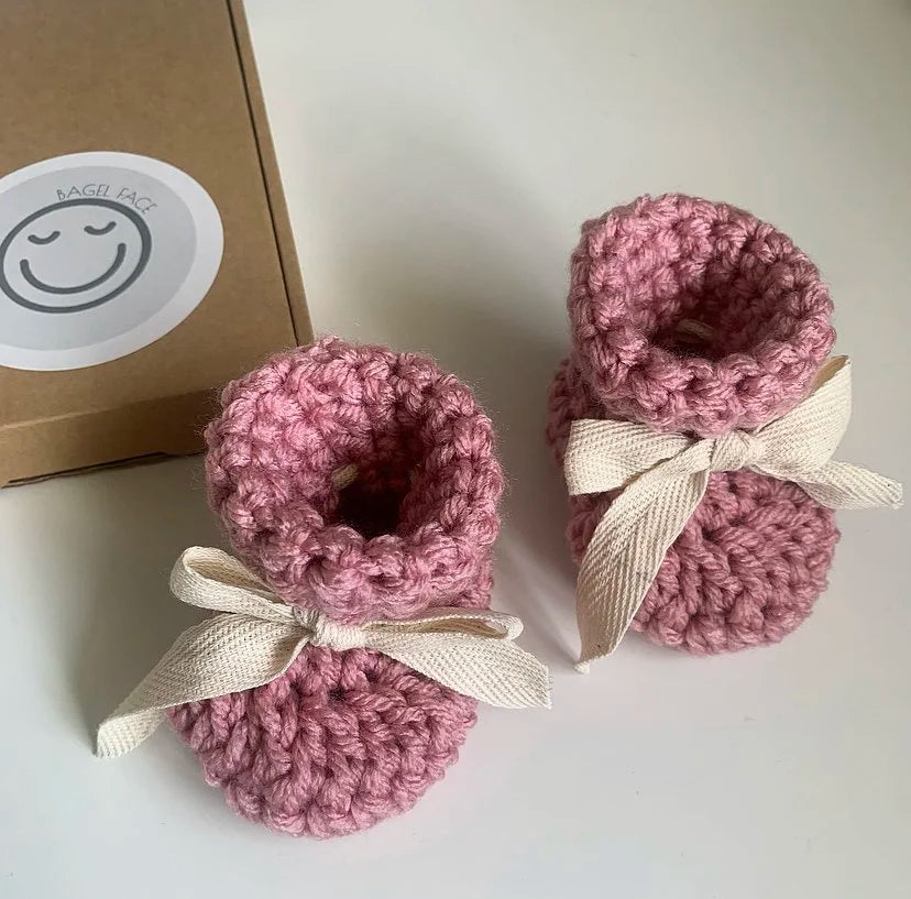 Natural Lace Baby Booties (Pale Rose)
