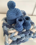 Super Chunky Hand-Knitted Baby Blanket (Ocean)