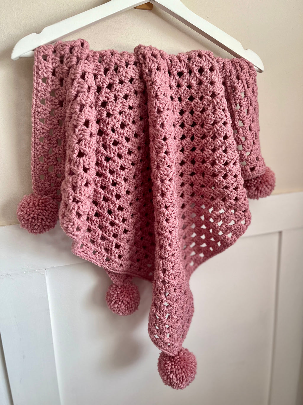 *RTS* Pom-Pom Baby Blanket (Pale Rose)