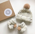 Pom-Pom Hat & Bootie Set (Oatmeal Speckle)